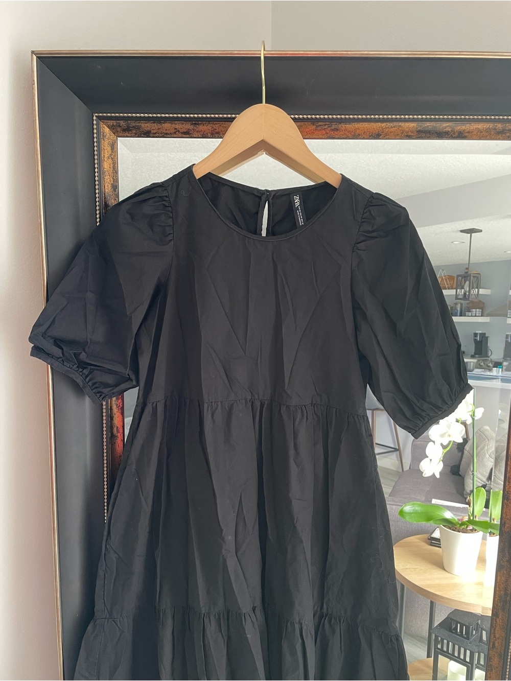 Zara Black Puff-Sleeve Tiered Midi Dress - Picture 3 of 5